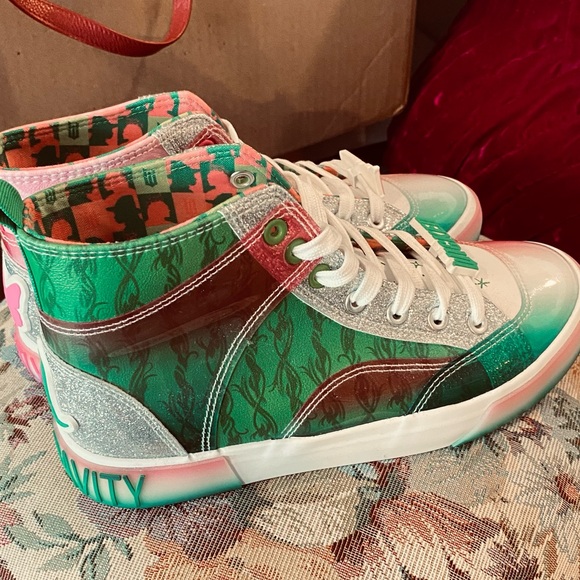 Wicked Limited Edition High-Top Sneakers NWOT - Picture 4 of 6